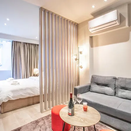 #aura & V9-10 Apartment *